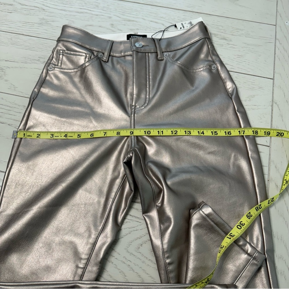 Express pants - Picture 11 of 12